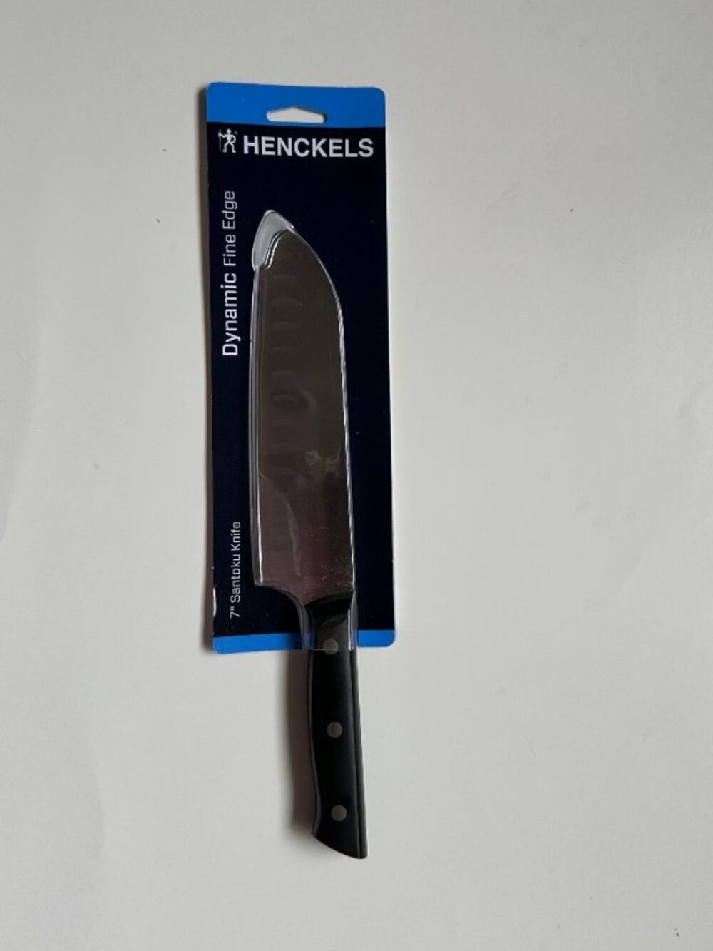 NWT HENCKELS Dynamic Fine Edge  7” SANTOKU KNIFE
